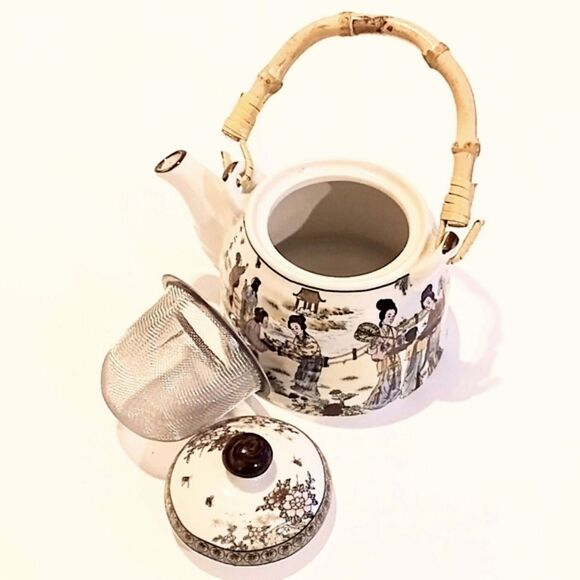 Vintage Asian Small Teapot Bamboo Handle With Strainer - Picture 4 of 5